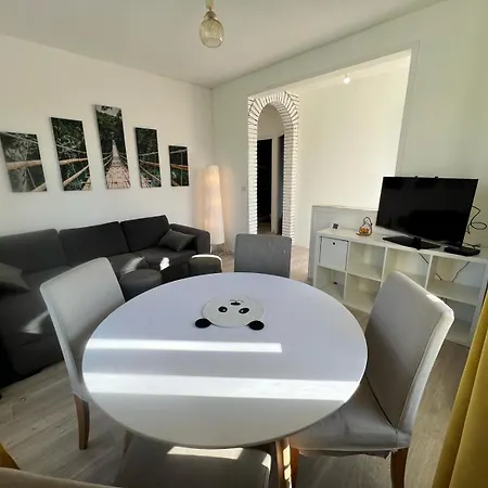 Bautrois - Avec Jardin Et Terrasse Privée Sur Argenteuil, Proche Paris